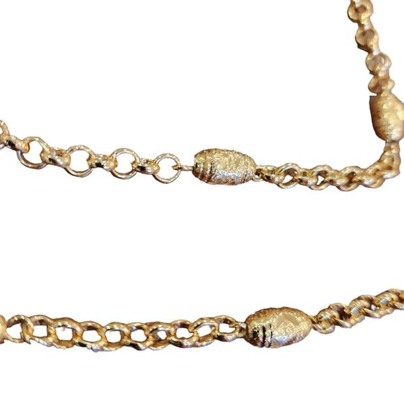 Necklace Assortment - Picture 8 of 8